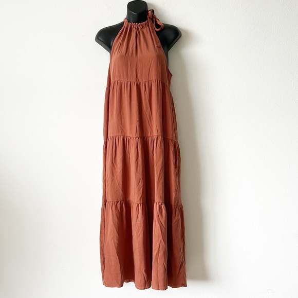 Anthropology Cloth & Stone Tiered Halter Midi
Dress - Picture 2 of 12